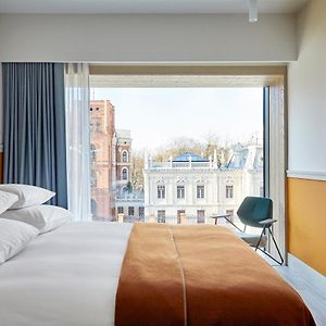 Standard Zimmer mit Kingsize-Bett